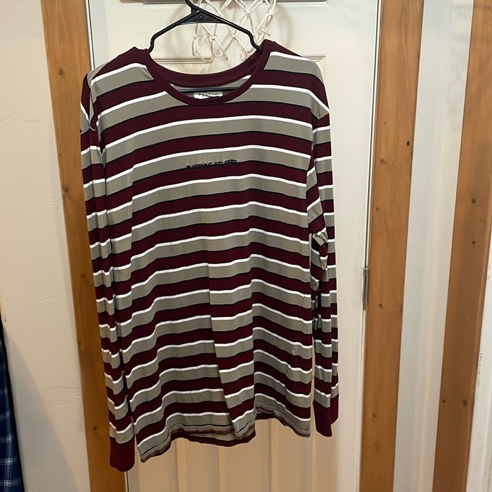 Pacsun long sleeve tee